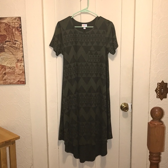 LuLaRoe Dresses & Skirts - NWOT LulaRoe Carly size Small